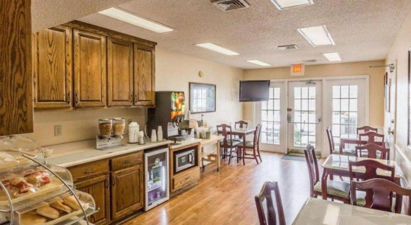Rodeway Inn Sylacauga Hwy 280 Экстерьер фото